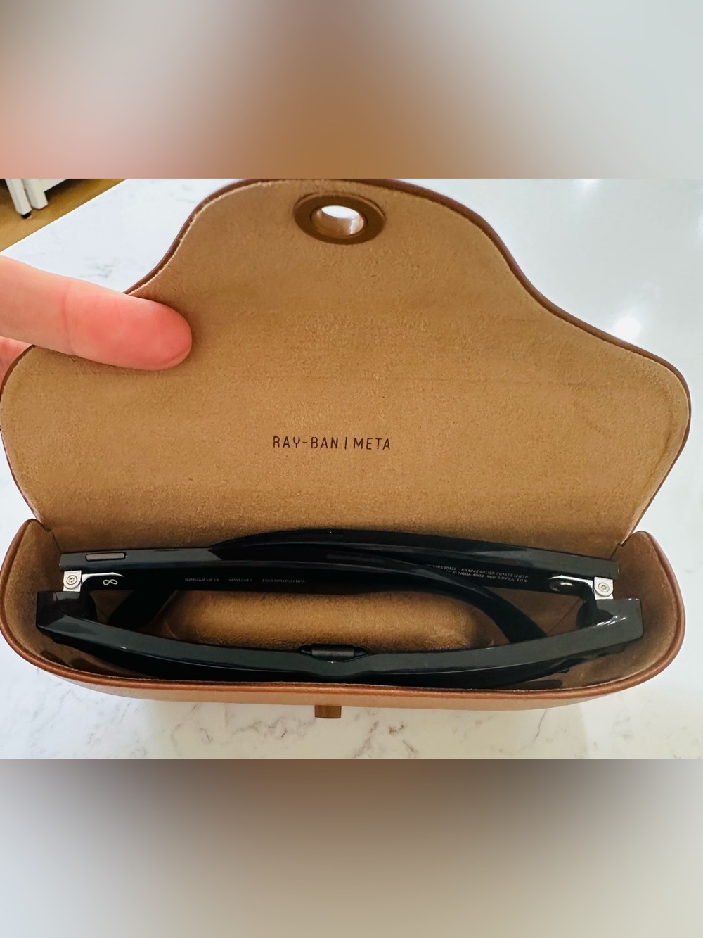Ray-Ban Meta Black Sunglasses - Picture 5 of 5